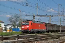 DB Lok 185 099-9, durchfährt den Bahnhof Pratteln. Die Aufnahme stammt vom 07.05.2016.