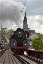 Pfingstausflug der EFZ 01 519 an den Bodensee. Auf der Rheinbrücke bei der Heimfahrt. Konstanz, Pfingsten 2016.