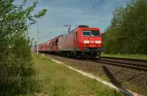 145 056-8 ist am 10.05.16 bei Wutha mit einen Kalkzug in Richtung Gemünden zur Firm.Knauf unterwegs.