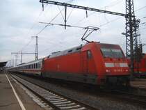 Die BR 101 118-8 am 08.03.07 auf Gleis 2 des Aalener Bahnhofs. Sie schob einen InterCity von Karlsruhe HBF nach N�rnberg HBF.