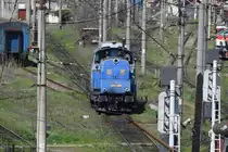 Diesellok 80-0174-5 manoeviert in Bahnbetriebswerk des Bukarester Nordbahnhofs am 30.03.2016.