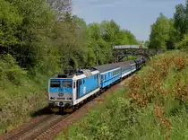 Die 362 083 mit einem R nach České Budějovice am 22.05.2016 unterwegs bei Vitín.