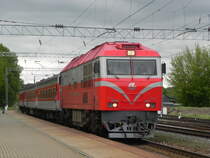 Und noch mal die TEP70M 0249 mit ihrem Schnellzug nach Klaipeda in Kaisiadorys. 