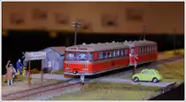 Dank der Freunde der Sulmtalbahn IG, fährt die Sulmtalbahn auch 2016 noch, und zwar im Maßstab 1:87 (H0), in diesem Fall in Gleinstätten über das verlängerte Fronleichnamwochenende (Foto vom 29.5.2016).

Die GKB Triebwagen der BR VT 10 (Uerdinger Schienenbus) prägten jahrzehntelang das Sulmtal.

Nähere Infos: www.facebook.com/FreundederSulmtalbahn/timeline