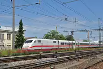 ICE 401 089-8 durchfährt den Bahnhof Pratteln. Die Aufnahme stammt vom 28.05.2016.