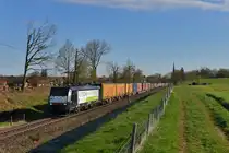 189 287 mit einem KLV am 29.04.2016 bei Föching. 