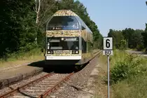 DWE 670 004  Fürst Franz  als 81188  Wörlitz - Dessau Hbf, aufgenommen am Haltepunkt Biosphärenreservat.
Aufnahmedatum:  23.07.2013
