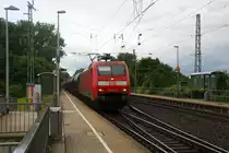152 017-0 DB kommt aus Richtung Aachen-West,Laurensberg,Richterich und fährt durch Kohlscheid in Richtung Herzogenrath,Hofstadt,Finkenrath,Rimburg,Übach-Palenberg,Zweibrüggen,Frelenberg,Geilenkirchen,Süggerrath,Lindern,Brachelen,Hückelhoven-Baal,Baal,Erkelenz,Herrath,Beckrath,Wickrath mit einem lagen Kalkzug aus Marche-les-Dames(B) nach Hagen(D). 
Aufgenommen vom Bahnsteig 1 in Kohlscheid.
Am Nachmittag vom 16.6.2016.