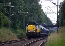 7866 und 7867 beide von der SNCB kommen die Kohlscheider-Rampe hoch aus Richtung Neuss,Herzogenrath mit einem Kurzen Kalkleerzug aus Oberhausen-West(D) nach Hermalle-Huy(B) und fahren durch Kohlscheid in Richtung Richterich,Laurensberg,Aachen-West. Aufgenommen vom Bahnsteig 1 in Kohlscheid. 
Am Abend vom 16.6.2016.
Und das ist mein 6100tes Bahnbild bei http://WWW.Bahnbilder de.