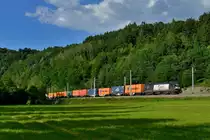 182 571 mit DGS 41139 am 16.06.2016 bei Ingling. 