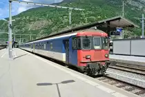Noch immer pendeln am Simplon t�glich die alten EWI Pendel; am 18.06.2016 wurde der IR 3317 mit einem zus�tzlichen B EWI verst�rkt; BDt EWI 50 85 82-33 974-5, 5 B EWI, A EWI und Re 420 145-5 (11145).