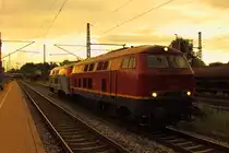 225 094-2 und 225 071-0 EBM in Hochstadt/ Marktzeuln am 16.06.2016
