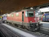 SBB - Re 4/4 11198 im HB Zürich am 28.05.2016