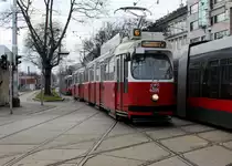 Wien Wiener Linien SL 6 (E2 4095) Neubaugürtel / Märzstraße am 16. Februar 2016.