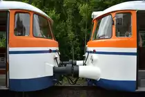 Nur leichte Unterschiede zeichnen sich zwischen den Beiwagen links und den Motorwagen rechts.

Binolen 12.06.2016