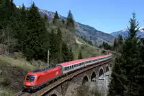 Am 24. April 2013 konnte auch der EC 111 von München nach Klagenfurt HBF mit Kurswagen nach Zagreb auf dem Hundsdorfer-Viadukt zwischen Anger und Bad Hofgastein fotografiert werden. Der erste Wagen hinter der 1016.034 trägt die MICOTRA Werbeaufschrift und wird normalerweise zwischen Villach und Udine eingesetzt.