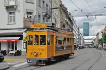 Ce 2/3 Nr. 4 fährt auf einer Extrafahrt zur Haltestelle Claraplatz. Die Aufnahme stammt vom 21.06.2016.