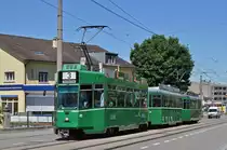 Be 4/4 497, zusammen mit dem B 1476 S und dem Be 4/4 475, fahren zur Haltestelle der Linie 3 an der Salinenstrasse. Die Aufnahme stammt vom 22.06.2016.