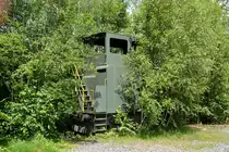 Bald hat sich die Natur die Lok zurück geholt. Bald dürfe sie bestens getarnt sein ;D

Zeche Zollverein 26.06.2016