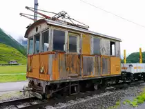 tpc /AL - Oldtimer Zahnradlok He 2/2 12 abgestellt im Depot/Werkstätteareal anlässlich des Abschieds Fest der Alten Fahrzeuge der AOMC in Aigle am 19.06.0216