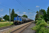 212 285 mit einem Kesselzug am 28.06.2016 in Stephansposching. 