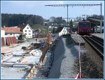 Der Depotneubau in Heiden w�chst und es ist schon die zuk�nftige Lage der zwei Werkstattgeleise sichtbar. (03.04.2007) 