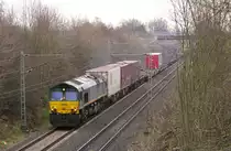 Railtraxx PB 20 mit einem KLV-Zug von Frankfurt-Höchst nach Belgien.
Aufgenommen am 27.01.2016 in Hattersheim.