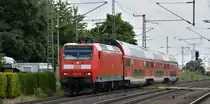 146 012 kam am 18.7 mit der RB40 nach Braunschweig in Wefensleben eingefahren.

Wefensleben 18.07.2016