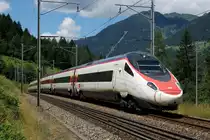SBB: EC mit ETR 610 auf der Fahrt in Richtung Milano Centrale auf der Gotthard-Südrampe am 28. Juli 2016.
Foto: Walter Ruetsch