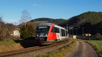 Am 19.12.2014 verlässt 5022.001 den Bahnhof Aspang mit einem REX nach Fehring. 