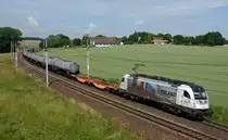 Flo Jo 1216 955 war am 26. Juni 2016 mit dem WLC-Kesselwagenzug 42913 in Richtung Ungarn unterwegs, und wurde von mir bei Neumarkt-Kallham fotografiert.