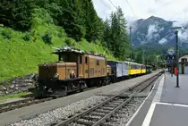 Am 31.07.2016 fuhr ich zum ersten Mal mit dem RhB Erlebniszug. Eine wirklich interessante und kurzweilige Fahrt. Bei der R�ckfahrt hat der Zug einen fast einst�ndigen Aufenthalt in Berg�n, Zeit f�r ein Foto: Ge 6/6 I 415, K1 5615, die beiden Aussichtswagen B 2111 und B 2096, Filisurer-St�bli B 2138 und B 2246.
