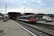 BDt EWII 50 85 82-33 917-4 an der Spitze des Dispo Basel als IC 786 bei Ausfahrt in Z�rich HB, 31.07.2016.