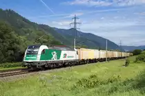 Am 4. August 2016 ist 1216 960 mit einem Hackgutzug in Richtung Gratwein - Gratkorn unterwegs und konnte nahe Mixnitz - Bärenschützklamm auf den Chip gebannt werden. 