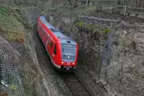 Vorher# 2014 wurden in Unterschmeien die Felsw�nde des Einschnitts f�r das Gleis der Zollern-Alb-Bahn neu gesichert. Am 25.12.2014 durchf�hrt 612 519 als IRE 3255 auf der Fahrt von Stuttgart nach Aulendorf das Schmeiental.