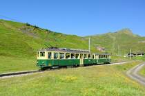 BDeh 4/4 Nr. 111 kurz unterhalb von kleine Scheidegg, 18.07.2016.

