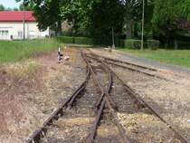 Nördliche Einfahrt in den Bahnhof Kotaj der 2009 stillgelegten Schmalspurstrecke von Nyiregyhaza nach Dombrad und Balsa, 29. ‎Mai ‎2016