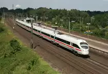 411 017 als ICE 1159 (Hamburg-Altona–M�nchen Hbf) am 16.08.2016 in Maschen