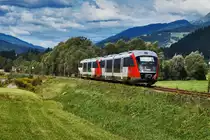 Nachschuss von 5022 027-4 und 5022 021-7  Stadt Wolfsberg , bei der Ausfahrt aus nahe des Bahnhofs Dellach im Gailtal.
Unterwegs waren die Triebwagen als R 4805 von Villach Hbf nach Kötschach-Mauthen. Aufgenommen am 6.9.2016.