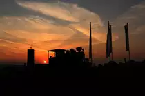 Di Silhouette der ehemaligen Böhler Werkslok am Kreisverkehr in Stainz am Morgen des 10.09.2016 