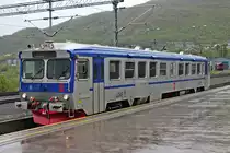 Portrait von LOKE Y1 1292 am Morgen des 02.06.2015 im Bahnhof von Narvik.