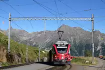 3503 mit dem R 1668 (Tirano-St.Moritz) in Alp Grüm 22.8.16