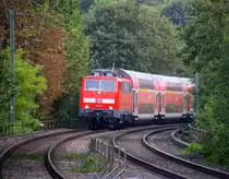 111 114 DB kommt mit dem RE4 von Dortmund-HBf nach Aachen-Hbf und kommt aus Richtung Rheydt,Wickrath,Beckrath,Herrath,Erkelenz,Baal,Hückelhoven-Baal,Brachelen,,Lindern,Süggerrath,Geilenkirchen,Frelenberg,Zweibrüggen,Übach-Palenberg,Rimburg,Finkenrath,Hofstadt,Herzogenrath, Kohlscheid,Richterich,Laurensberg,Aachen-West und fährt in Aachen-Schanz ein und hält in Aachen-Schanz und fährt dann weiter in Richtung Aachen-Hbf. Aufgenommen vom Bahnsteig von Aachen-Schanz. 
Am Morgen vom 9.9.2016.
