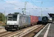 185 680 mit DGS 41157 (RTB, Frankfurt-Höchst–Curtici) am 06.09.2016 in Neumarkt (Opf)