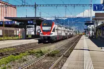 RABe 511 123 hält als RE 4877  RHEINTAL-EXPRESS  (Wil SG - St. Gallen - Chur), im Bahnhof St. Margrethen. 
Aufgenommen am 18.7.2016.