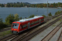 DB: Am 6. Oktober 2016 pendelte der 650 104 zwischen Friedrichshafen Stadt und Lindau hin und her. Das Bild entstand kurz vor dem Endbahnhof Lindau.
Foto: Walter Ruetsch