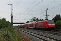 Nachschuss auf 146 109-4  Baden Württemberg erfahren/Lahr (Schwarzw.)  am 10.06.2015, als sie einen RE (Basel Bad Bf - Offenburg) aus dem Bahnhof von Müllheim (Baden) schob.