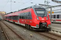 442 350 als RB12(RB 13261)von Rosotock Hbf nach Ribnitz-Damgarten West kurz vor der Ausfahrt im Rostocker Hbf.14.10.2016 