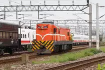 R62 am 09.Juni 2014 als Verschubreserve in der Hualien Station.