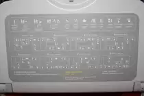 Am Klapptisch angebrachter Übersichtsplan eines TEMU 2000. Man beachte die Vielzahl der Toilettentypen. Die  Gentlemen Toilet  ist übrigens als Pissoir ausgeführt. Detail im TEP2017 am 09.Juni 2014.